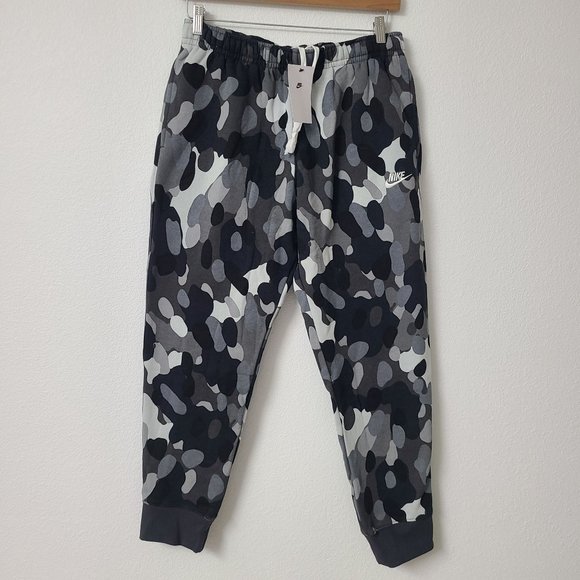 Nike Sportswear Club Fleece Joggers Sweatpants FB9023-060 Size L Gray